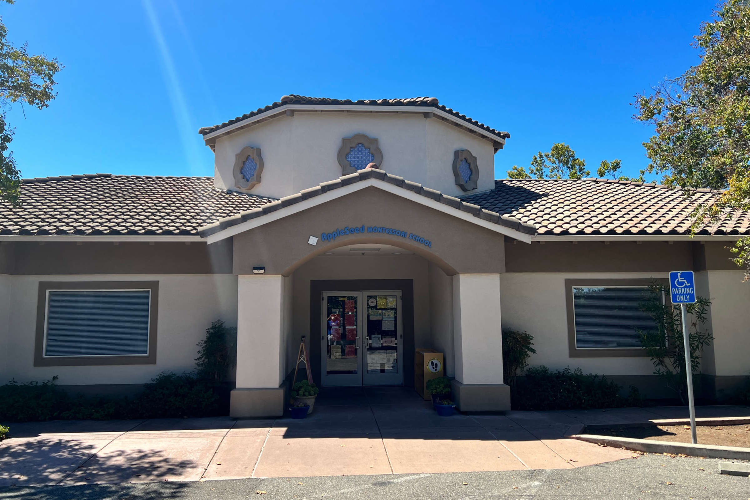 Appleseed Montessori School